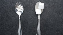 Nova istraživanja upozoravaju: Popularni zaslađivač šteti zdravlju mozga i srca