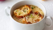 Domaća juha od luka: Ovo je savršen recept za borbu protiv prehlade