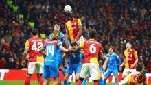 Qarabag u 94. minuti šokirao Eintracht, remi Galatasaraya i Atletica