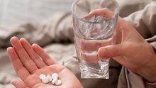 Milijuni uzimaju aspirin za srce, a liječnici upozoravaju: Nuspojave nisu baš tako bezazlene
