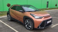 Vozili smo Toyotu Aygo X Hybrid: Potpuno hibridni crossover A-segmenta je pravi gradski šminker