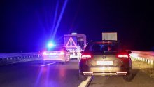 Užas na autocesti: Vozilo naletjelo na pješake
