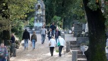 Riječki grobari stvorili listu čekanja za pokope: Skoro svi su na bolovanju