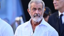 Mel Gibson snima novu 'Pasiju', a savjetuje ga nadbiskup koji je papu zvao 'slugom Sotone'