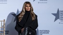 Ma koje haljine: Melania Trump nosi komad od kojeg bježe prve dame