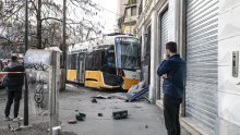 FOTO/VIDEO Tramvaj iskočio iz tračnica u Milanu: Dvije osobe poginule