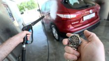 Velike razlike po gradovima: Evo koliko Nijemci plaćaju pranje auta
