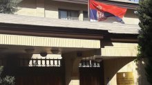 Pogođena srpska ambasada u Teheranu