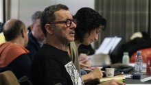 Krešimir Dolenčić postavlja mjuzikl o generaciji koju su oblikovali rat i tranzicija inspiriran pjesmama Prljavog kazališta