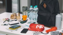 Stručnjaci otkrivaju koje stvari treba imati u kućnom kompletu za krizne situacije