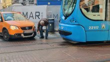 Sudar tramvaja i automobila u centru Zagreba: Ilica blokirana