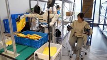 U laboratoriju u Wuhanu humanoidni roboti uče kuhati kavu i obavljati kućanske poslove