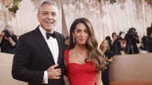 Amal Clooney pokazala jednu od najboljih suknji sezone: Ovaj uzorak izgleda moćno i skupo