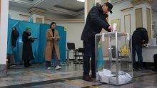 Kazahstanci na referendumu glasali za novi ustav