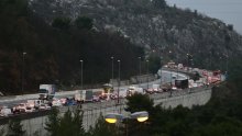 Vozači ogorčeni: Satima u koloni do Splita