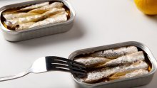 Tri dana samo sardine? Viralni trend obećava mršavljenje, ali ima zamku