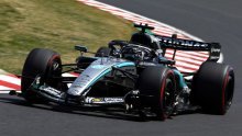 Mercedes i McLaren dominiraju u Japanu; Russell i Piastri brži od konkurencije