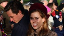 Princeza Beatrice razmišlja o bijegu iz Britanije zbog skandala njezina oca