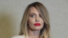 Izgleda drugačije: Angelina Jolie zbunila izgledom, mnogi sumnjaju na dvojnicu