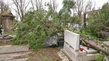 Nevrijeme na Mirogoju i drugim grobljima: Građani mogu tražiti odštetu