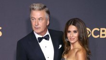 Kći Aleca Baldwina brutalno ga ismijala zbog razlike u godinama s Hilarijom