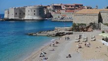 Ljeto se vratilo, ako pitate hrabre kupače: Pogledajte bajkovite prizore iz Dubrovnika