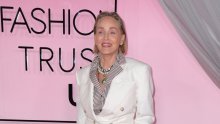 Sharon Stone spojila nespojivo i zasjenila upola mlađe ljepotice