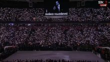 Beogradska Arena u suzama: Pogledajte oproštaj Grobara od Duška Vujoševića