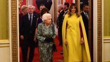 Dobra imitatorica: Kako je pokojna kraljica Elizabeta iza leđa ismijavala Melaniju Trump