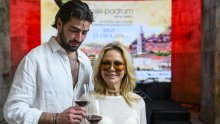 Maja i Šime uživali u dobroj kapljici i ambijentu Dioklecijanovih podruma