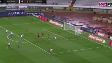 Pogledajte trenutak kad su igrači Hajduka skočili i tražili penal