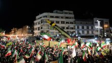VIDEO Pogledajte ovaj prorežimski skup u Teheranu: Iran u masu dovukao balističke projektile