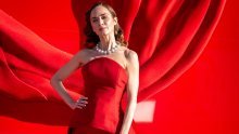 U upečatljivom crvenom izdanju, Emily Blunt privukla je sve poglede