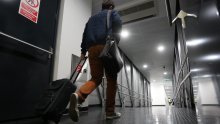 Sve veći problemi zbog prijenosnih punjača na letovima: Britanci izdali upozorenje