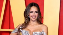 Ljubav cvate nakon razvoda: Jessica Alba uživa na jahti s 12 godina mlađim dečkom