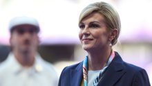 Pojavila se nova snimka: Kolinda Grabar-Kitarović euforična prije skoka u ledeni ocean
