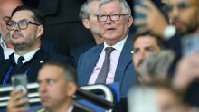 Sir Alexu Fergusonu pozlilo pred najveći engleski derbi, odmah prevezen u bolnicu