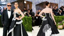 Kad se Anne Hathaway okrenula, sve je stalo: Haljina krije moćnu poruku