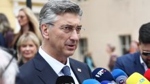 Plenković o oporbi: Goli su, na njima nema odjela, košulje ni gaća