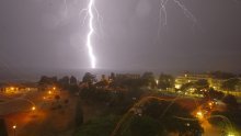 Pljuskovi i jaka južina - prošarani suncem: Dani će biti vrlo nestabilni, evo dokad