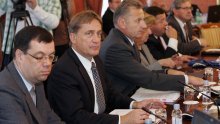 Vlada ne odustaje od Pelješkog mosta