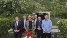 Penava i Vlajčić položili vijenac i zapalili svijeće za ubijene Hrvate kod Konjica
