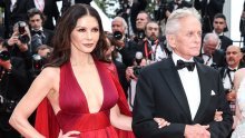 'Obični smrtnici' o ovome mogu samo sanjati: Evo što je Catherine Zeta-Jones poklonila Michaelu Douglasu