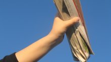 Ministarstvo otkazuje pretplatu na novine školama, vrtićima