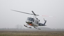 Helikopter MUP-a u niskom letu iznad Trga bana Jelačića