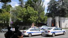Autom pokušao probiti blokadu u Beogradu, osumnjičen za pokušaj ubojstva
