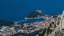 Makarska luka preplavljena fekalijama: Činjenica je da se možemo praviti glupi