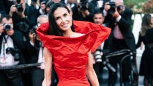 Demi Moore ovom haljinom izazvala je lavinu komentara: 'Izgleda nestvarno'