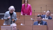 Sabor podijeljen oko tragedije u Drnišu: To je vaših ruku djelo!