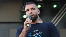 Plazibat se javio nakon kontroverznog meča: 'Pljačka da bi spasili boksačkog prvaka!'